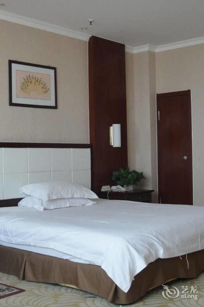 Tianhong Hotel Heze Zewnętrze zdjęcie